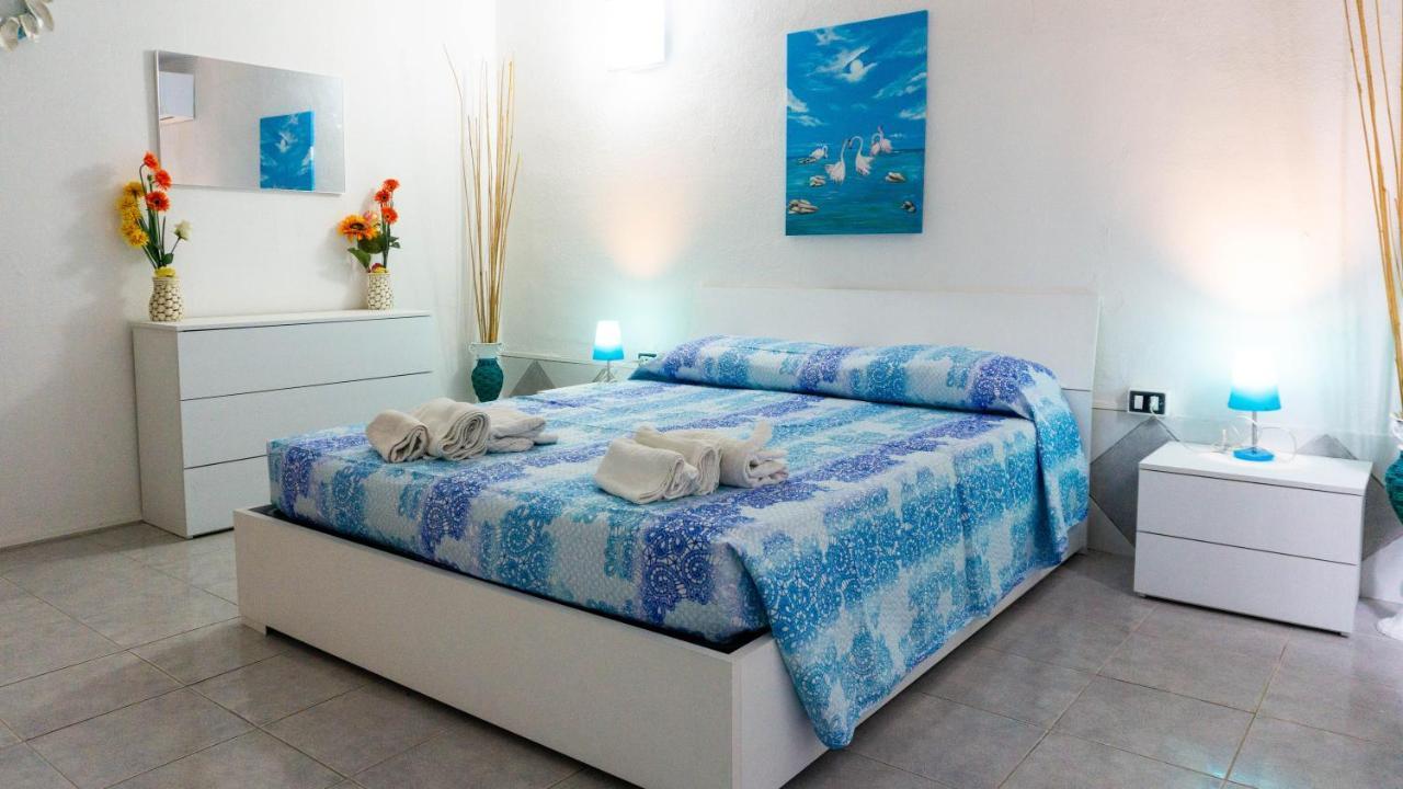Appartamento Cala Paradiso San Teodoro  Exteriör bild
