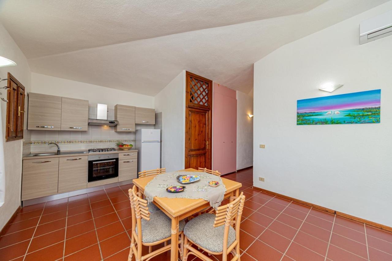 Appartamento Cala Paradiso San Teodoro  Exteriör bild