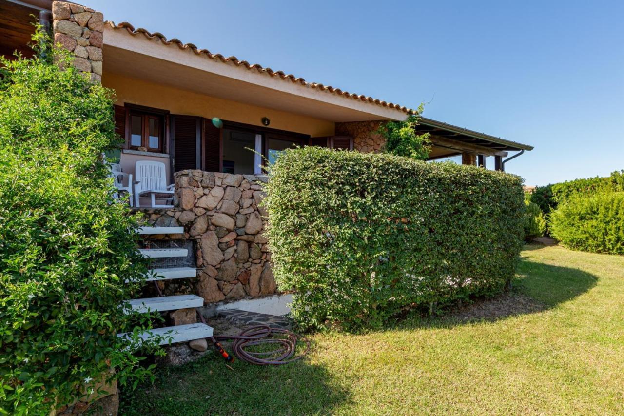 Appartamento Cala Paradiso San Teodoro  Exteriör bild